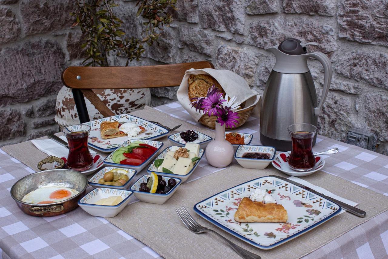 Opus 1910 Otel Ayvalı Dış mekan fotoğraf